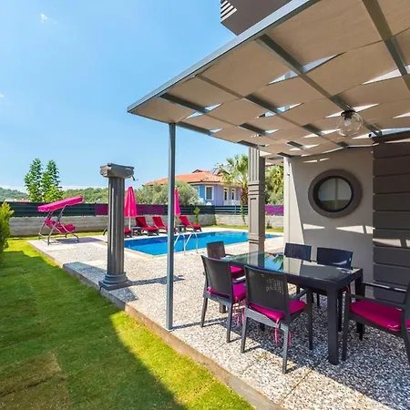 Sleeps 6 Pool Air Con Wifi Βίλα *